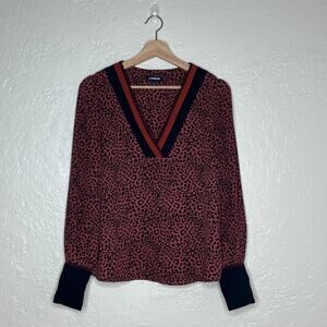 Express Women's Terracotta Leopard Print V-Neck Cuffed Sleeve Blouse Small